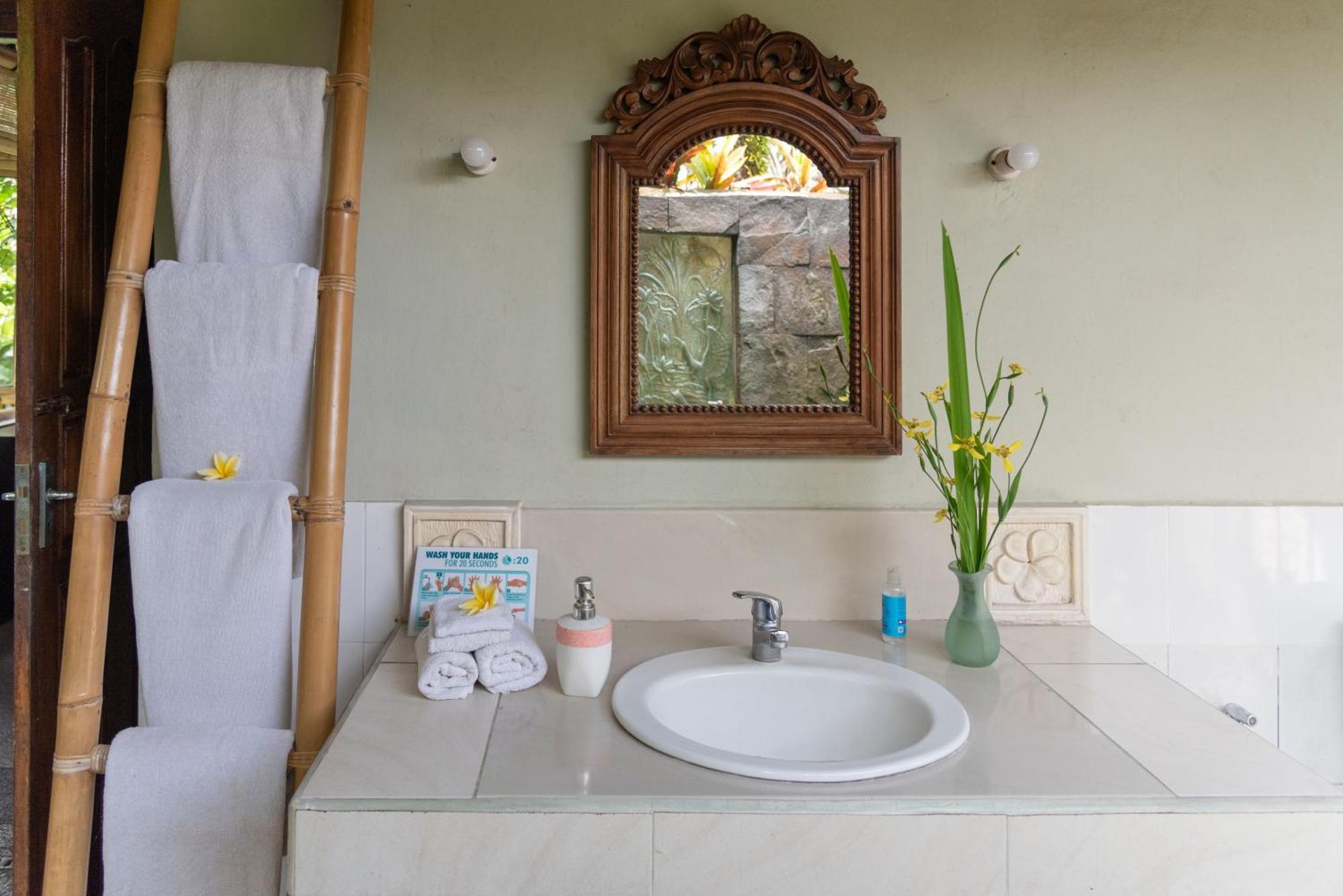 Bali Firefly Bnb Ubud Habitación foto